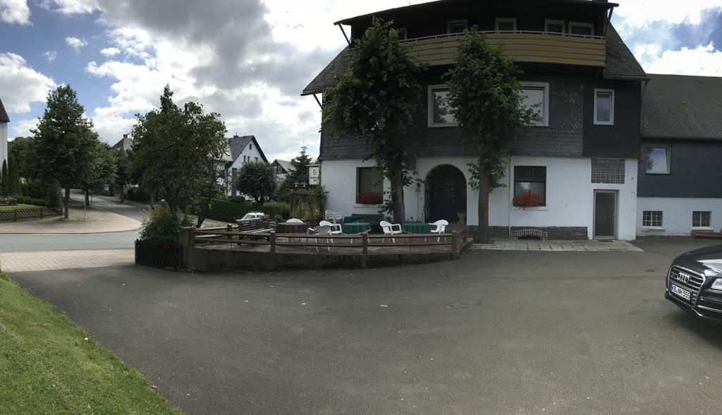 Hotel Dribischenhof Usseln Exterior foto